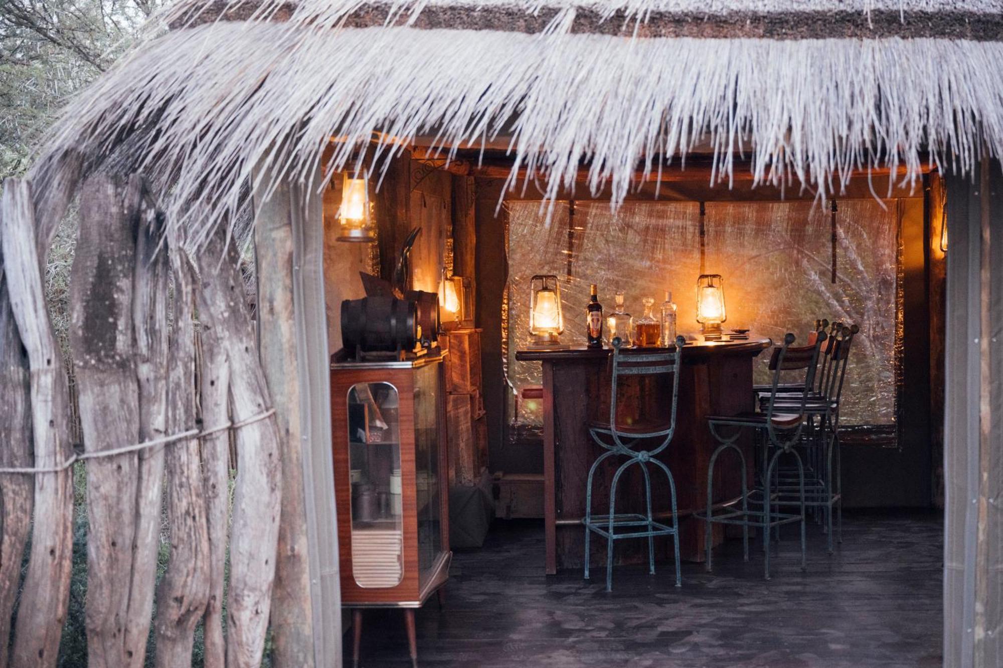 Quatermain'S 1920'S Safari Camp - Amakhala Game Reserve Exterior photo